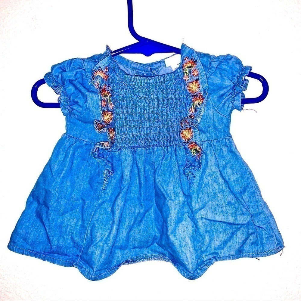 Daisy Fuentes Denim Dress Floral Embroidered 3-6 Months